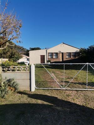 House For Sale in Albertinia, Albertinia