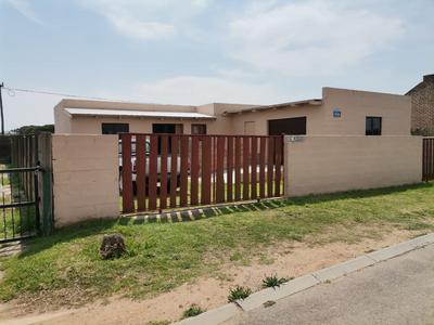 House For Sale in Theronville, Albertinia