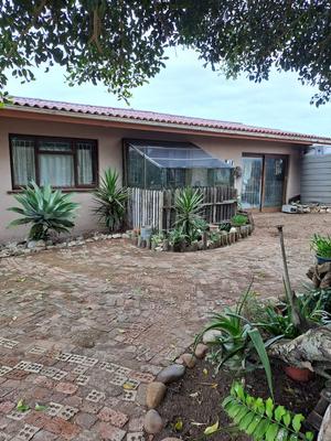 House For Sale in Stilbaai-Wes, Stilbaai